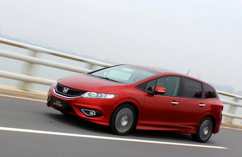 一部好車，一段精彩人生！