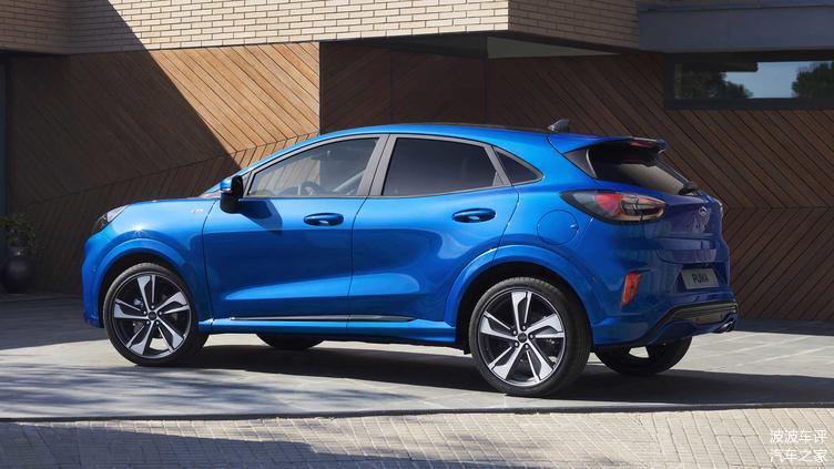 福特發(fā)布PUMA小型SUV官圖，歐式風(fēng)格，造型很有柔和感