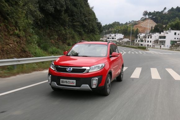 車(chē)窗怎么開(kāi)省油又涼快？這些竅門(mén)送你秀操作！