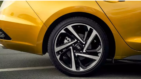 【愛車保養(yǎng)】為什么夏季更容易爆胎？