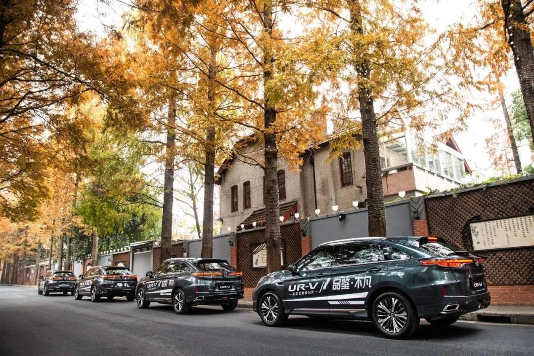 媒體視角 | 為什么街上的汽車總是那幾個顏色？