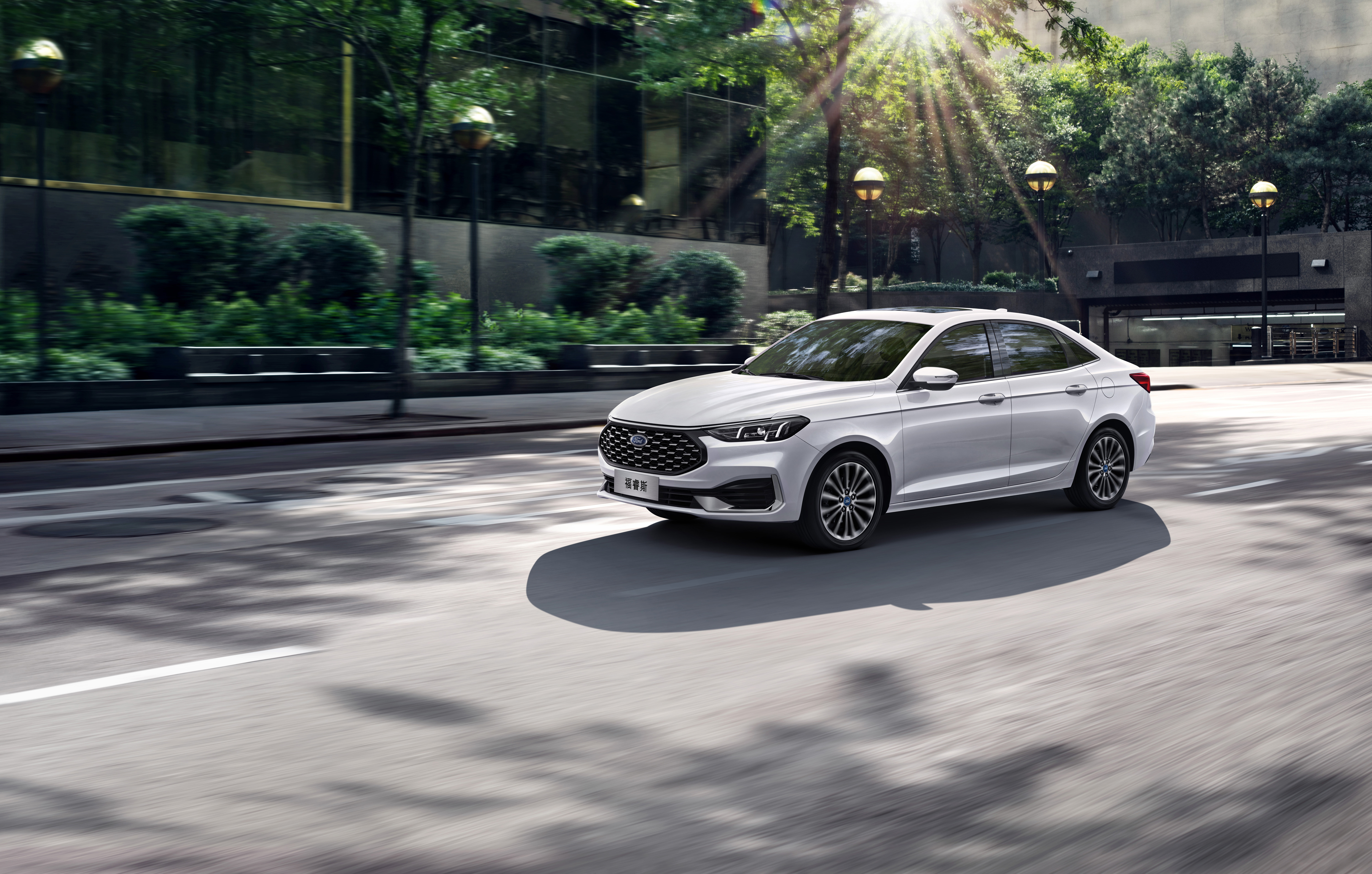 搭載車(chē)載微信,躍級(jí)新家轎新一代福睿斯開(kāi)啟預(yù)售！