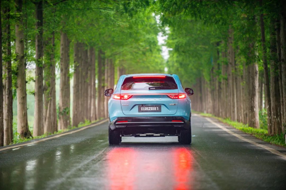 試駕路上的這些美景，我不允許你沒看到！